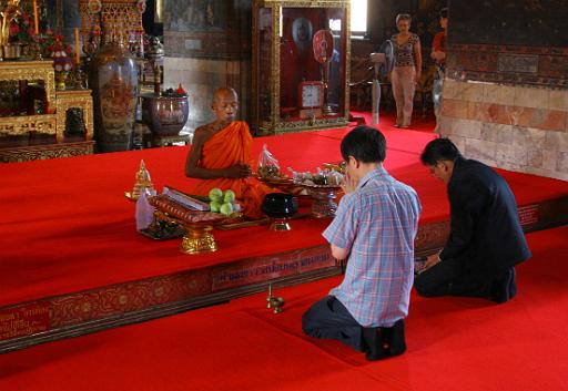 0054 Wat Surhat.jpg